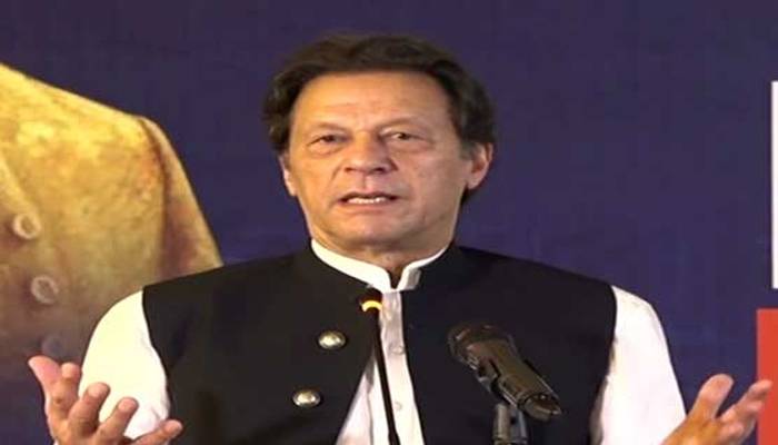 عمران خان کی آرمی چیف کی مدت ملازمت میں توسیع کے حوالے سے گفتگو