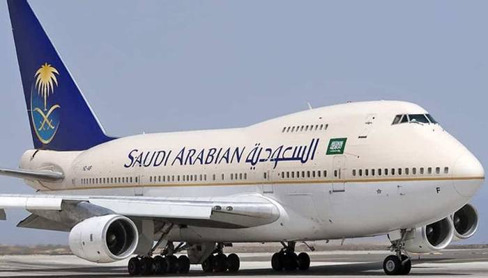 saudi air line flight delayed