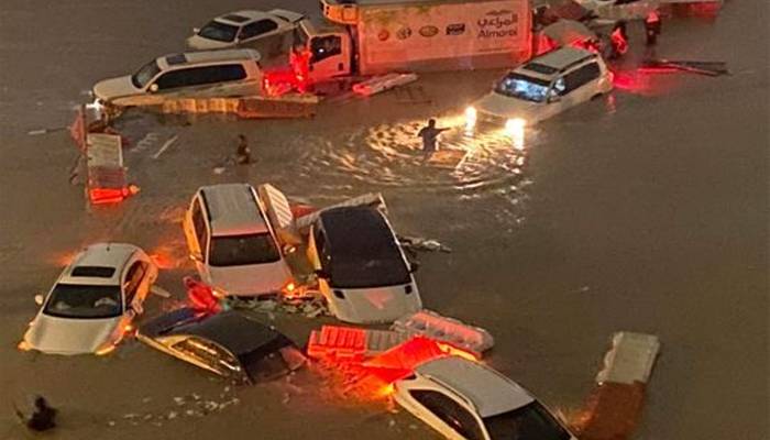 floods in uae