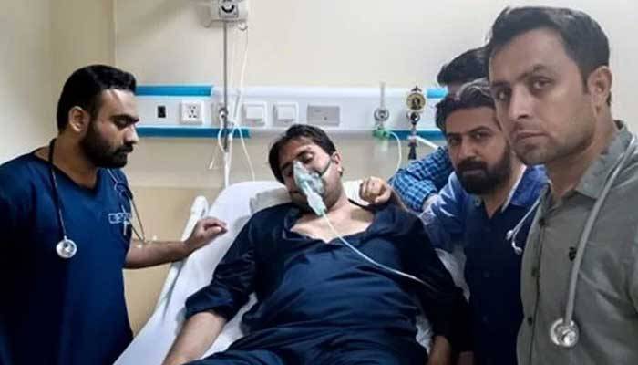 shahbaz gill in pims hospital