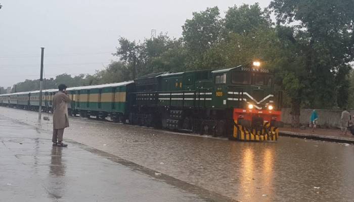 trains operation stops due to rain