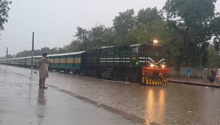 trains operation stops due to rain