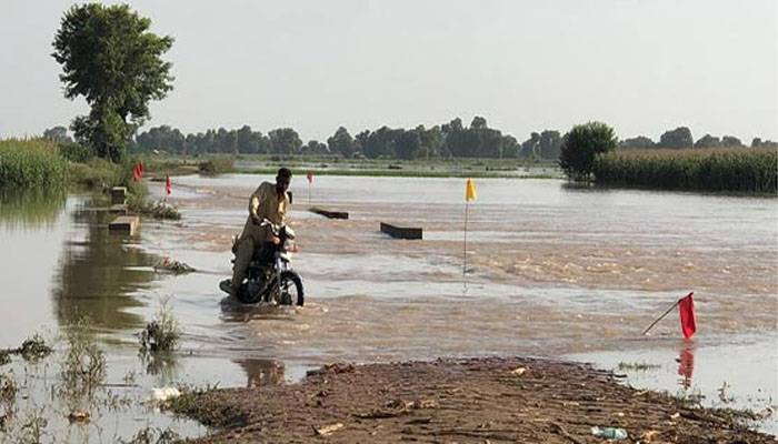 سیلابی بند، ٹوٹ گیا، سینکڑوں ،بستیاں ،متاثر، فصلیں ،تباہ