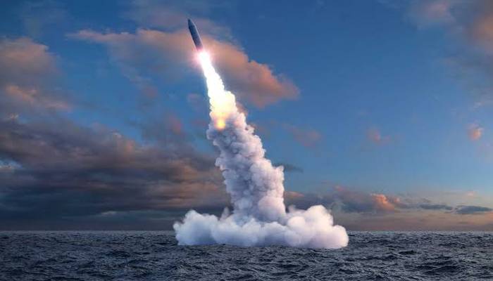 indian billastic missile fired by submarine