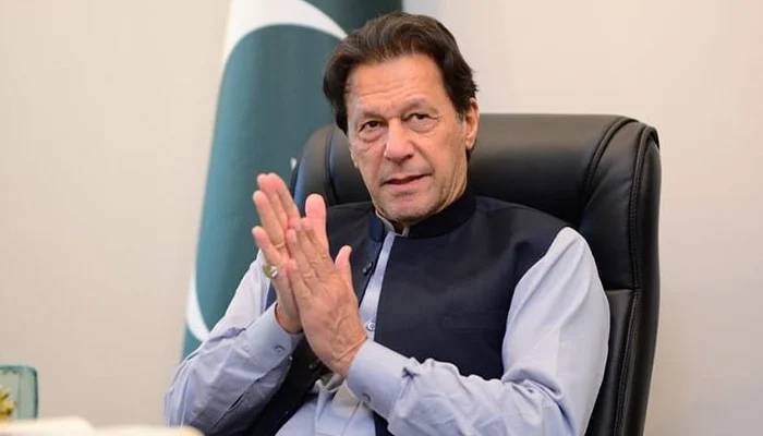 یہ الیکشن لٹیروں کیخلاف حقیقی آزادی حاصل کرنے کا ریفرنڈم ہے:عمران خان