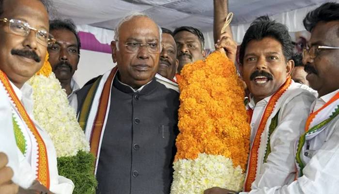 Kharge to be next Congress president, Tharoor concedes poll defeat