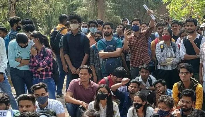 ddelhi uni students agitation