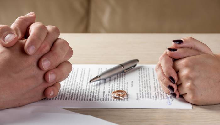 divorcee wives able to receive expenses 