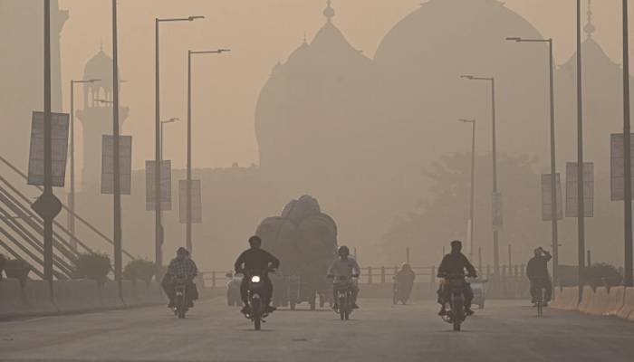 Order to speed up efforts to prevent smog