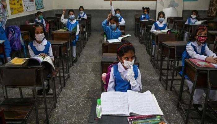 Karachi: Private schools have been stopped from receiving additional money