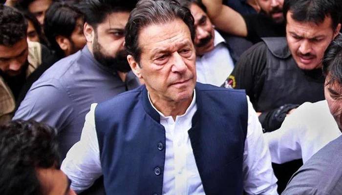 ممنوعہ فنڈنگ کیس:عمران خان کی عبوری ضمانت میں توسیع