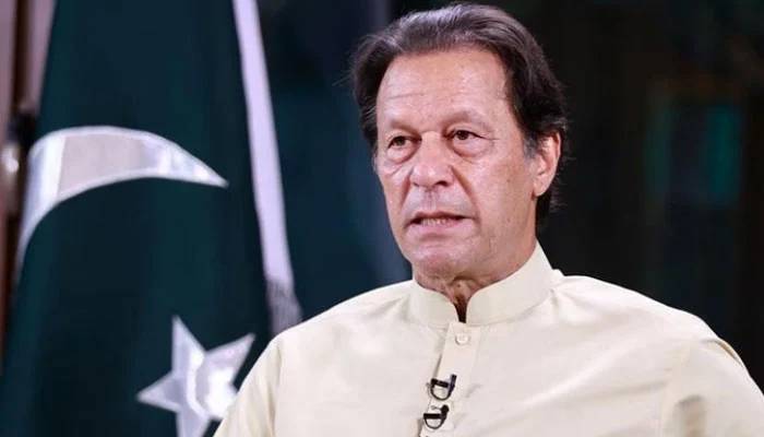 نواز شریف اپنا آرمی چیف لگوا کر مجھے ڈس کوالیفائی کرائیں گے، عمران خان