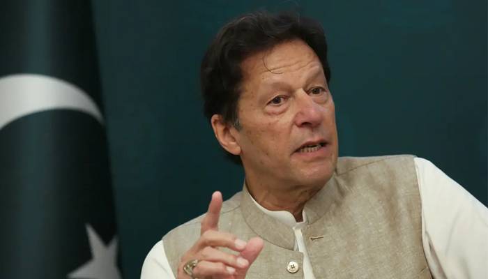 ممنوعہ فنڈنگ کیس:عمران خان کی ایف آئی اے میں طلبی کے نوٹسزمعطل 