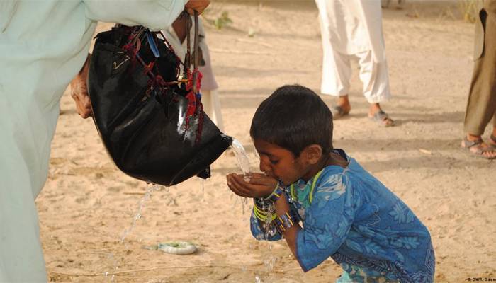 food & water crisis in pakistan