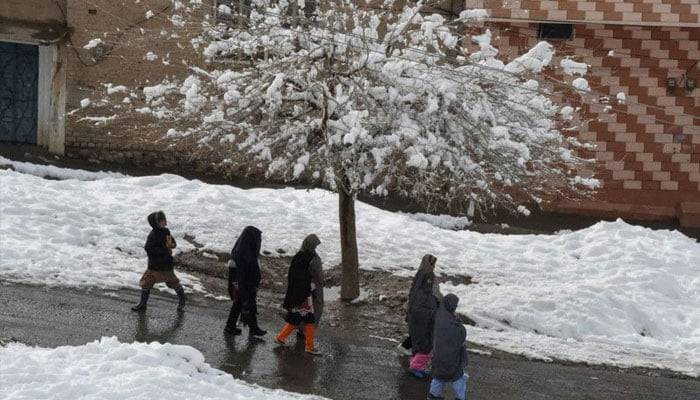 بلوچستان: درجہ حرارت منفی سے گرگیا،شدید سردی کاالرٹ جاری