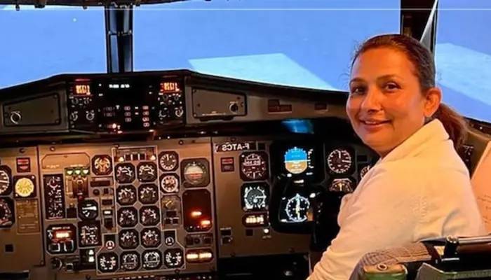 lady pilot of nepal