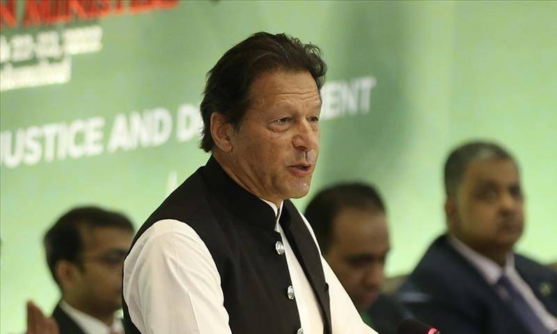 عدلیہ کو دباؤ میں لانے کی کوششیں ن لیگ کا پرانا وطیرہ ہے: عمران خان 