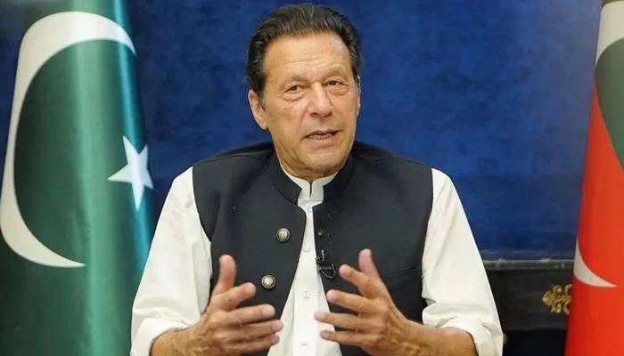 بزدل آدمی لیڈر نہیں بنتا نواز شریف بن جاتا ہے،عمران خان 