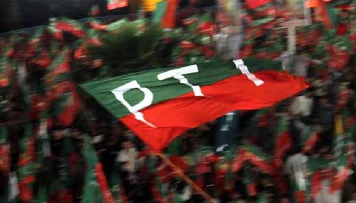 Armed men snatched the vehicle from the candidate of Tehreek-e-Insaf and escaped