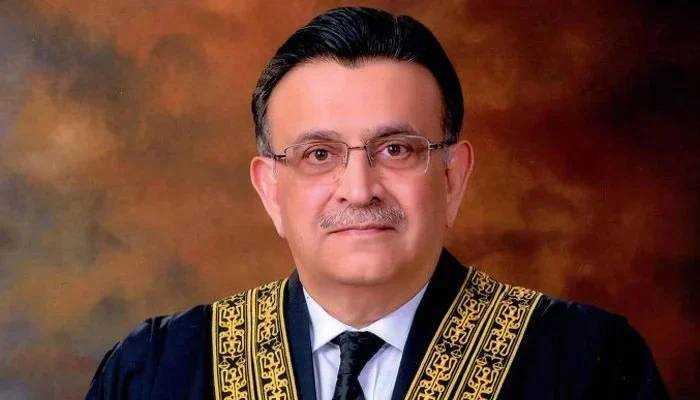 نیب اس وقت اختیارات کا غلط استعمال کررہا ہے،چیف جسٹس پاکستان