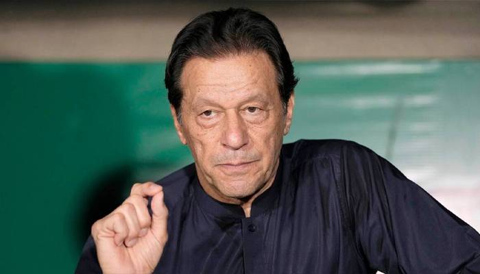 عمران خان ذاتی حیثیت میں پیش ہوں ورنہ وارنٹ جاری کیے جائیں گے: الیکشن کمیشن