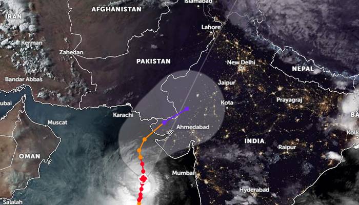  طوفان ’’بیپار جوئے‘‘  بھارت کی مختلف ریاستوں میں بھی الرٹ جاری 