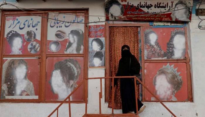 beauty parlour closed by taliban