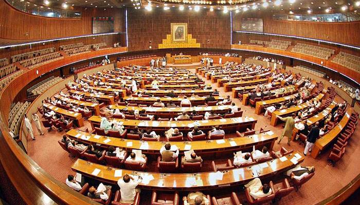 پارلیمنٹ کا مشترکہ اجلاس :قرآن کریم کی بےحرمتی پر بحث کے لئے تحریک پیش