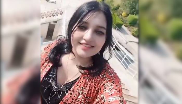 ٹک ٹاکر مریم جہلم میں ٹریفک حادثے میں جاں بحق 