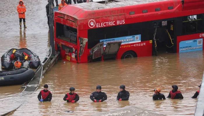 جنوبی کوریا میں سیلاب سے ہلاکتوں کی تعداد 39 ہوگئی