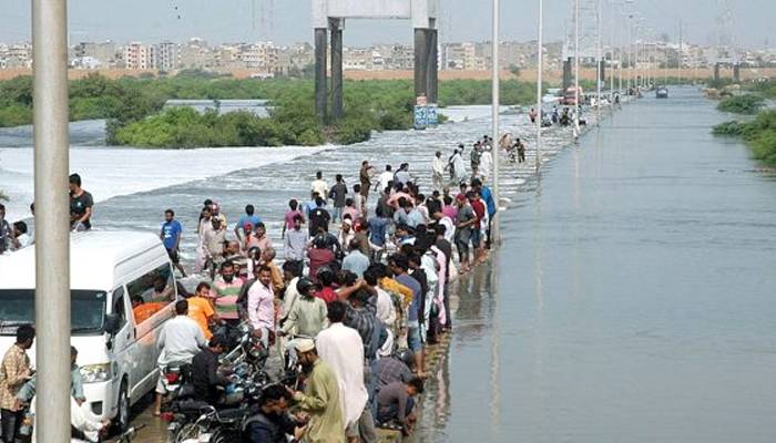  کورنگی  ندی روڈ آج بھی ٹریفک کیلئے بند، عوام کو دشواری