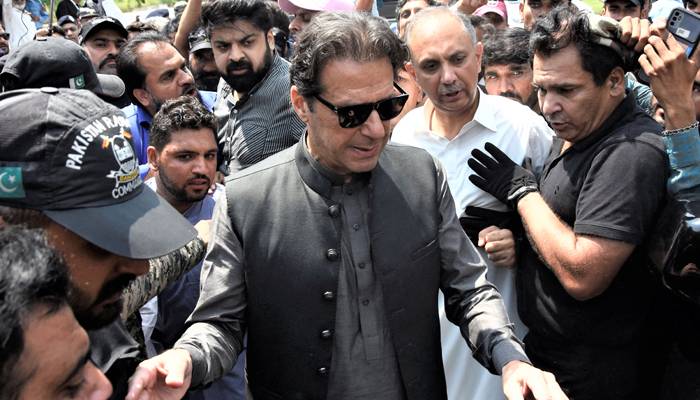 توشہ خانہ فوجداری کیس:عمران خان نے35سوالوں کا جواب دیدیا