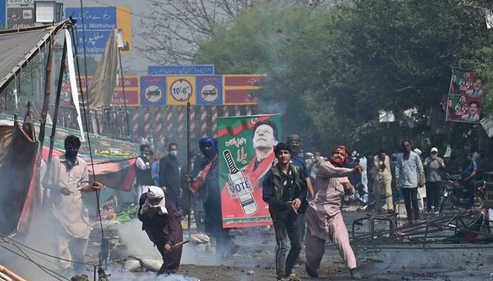 حکومت بدلتےہی پی ٹی آئی رہنماؤں، کارکنوں کی گرفتاریوں کیلئے دوبارہ چھاپے