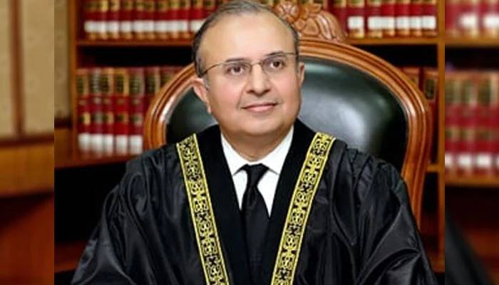 نیب ترامیم کیس، جسٹس منصور علی شاہ کا بنچ پر اعتراض کا تحریری نوٹ جاری 