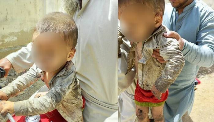 کراچی: جسے اللہ رکھے،2 سالہ بچے کو 12 گھنٹے بعد گٹر سے زندہ نکال لیا گیا