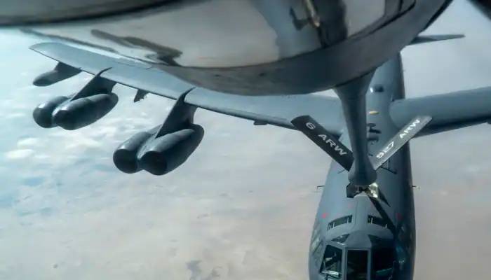 f35 crash during refuelling