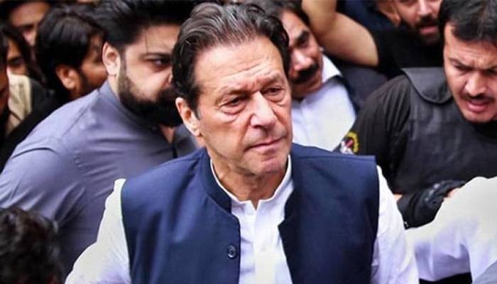 لیگل ٹیم کی عمران خان سے اڈیالہ جیل میں ملاقات