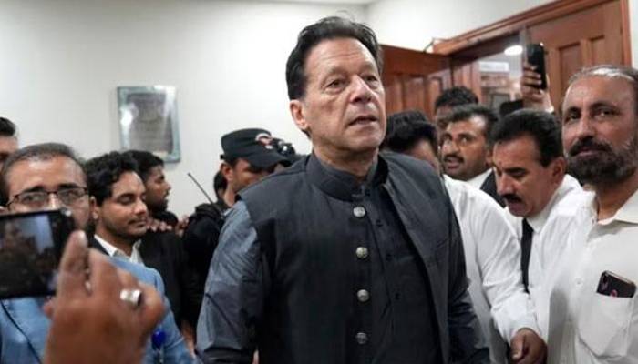 عمران خان کےکاغذات نامزدگی مسترد کرنےکااقدام ہائیکورٹ میں چیلنج