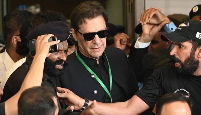 سائفر کیس: عمران خان کا کارروائی اسلام آباد ہائیکورٹ میں چیلنج کرنے کا فیصلہ