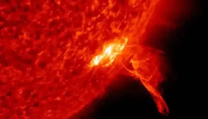 سورج میں دھماکا، 14 لاکھ کلومیٹر فی گھنٹہ کی لہر سے آسٹریلیا میں ریڈیائی خلل