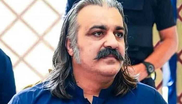 حفاظتی ضمانت :علی امین گنڈا پور ہائیکورٹ پہنچ گئے 