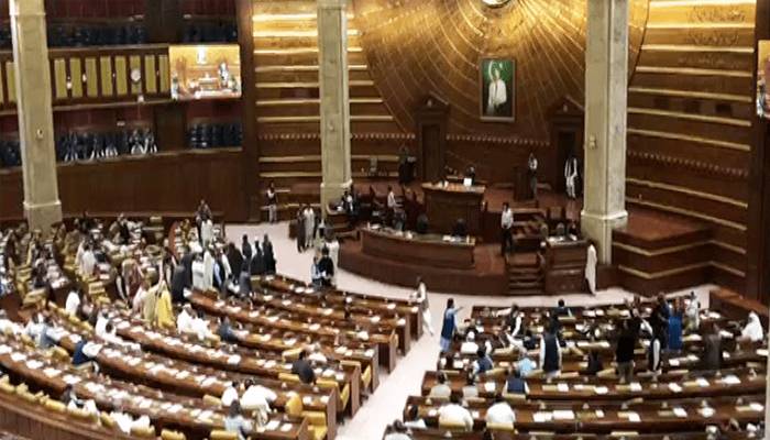 پنجاب اسمبلی نے 358ارب کاایک ماہ کا بجٹ منظور کرلیا