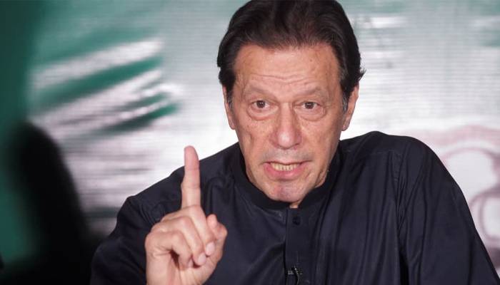  جنرل باجوہ کو ڈی نوٹیفائی کر سکتا تھا لیکن نہیں کیا،عمران خان