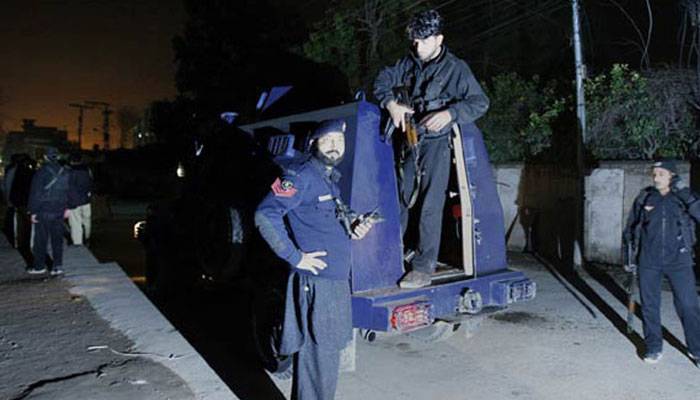 پشاور:پولیس چوکی پردہشتگردوں کاحملہ