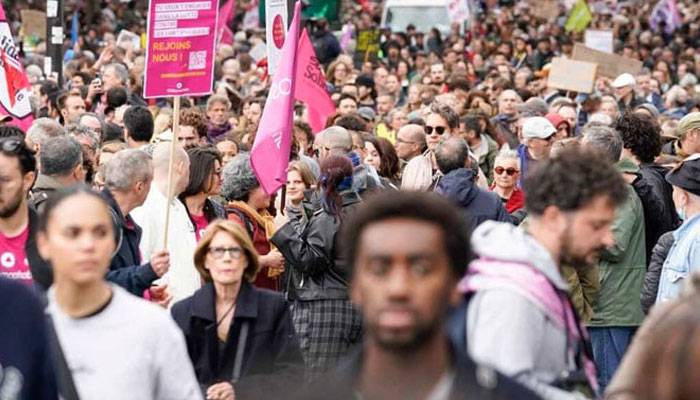 فرانس انتخابات:دائیں بازو کی جیت کیخلاف پر تشدد احتجاجی مظاہرے 