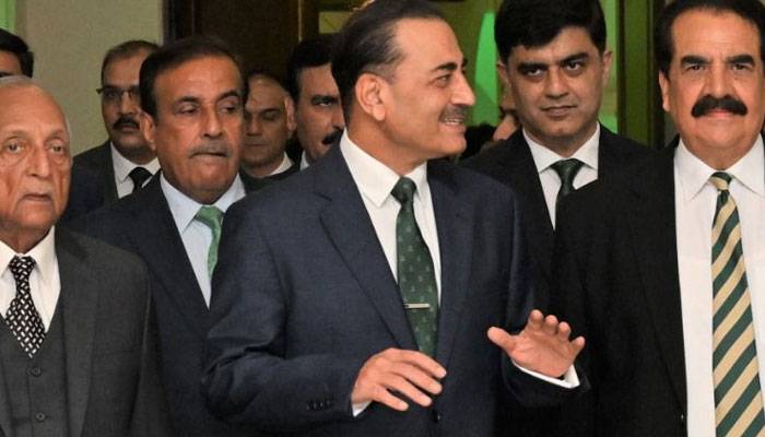 آرمی چیف کایوم آزادی کے موقع پر پاک فوج کے ویٹرنز کے اعزاز میں استقبالیہ 